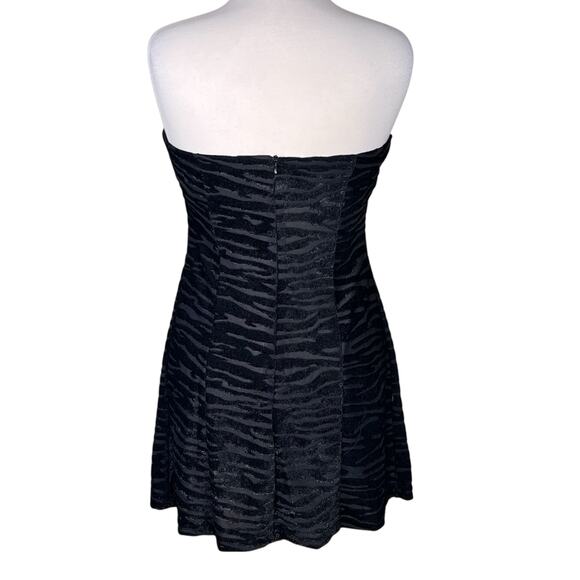 Miscreants Black Velvet Burnout Strapless Mini Dress & Matching Gloves UK14 NWT - Picture 5 of 14